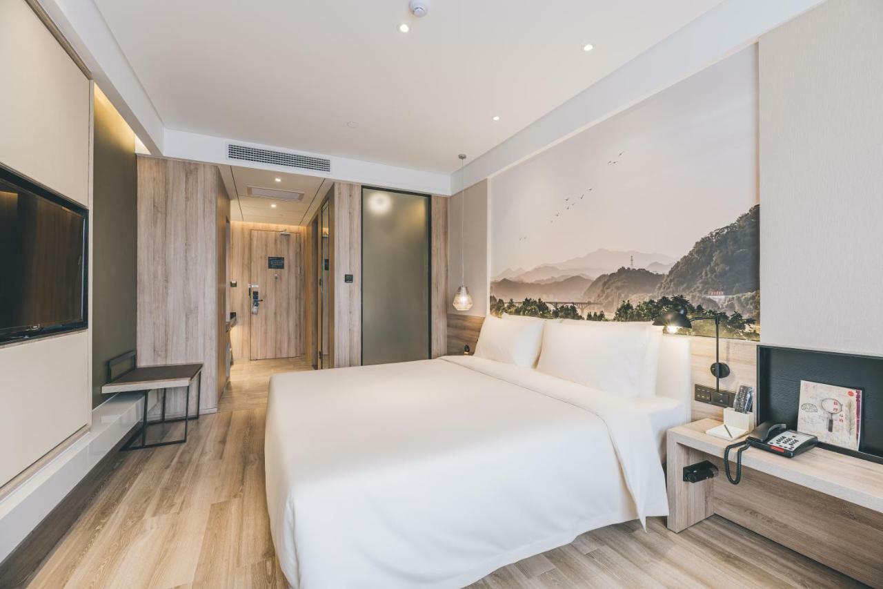 Atour Hotel Haining Leather City South Gate Kültér fotó