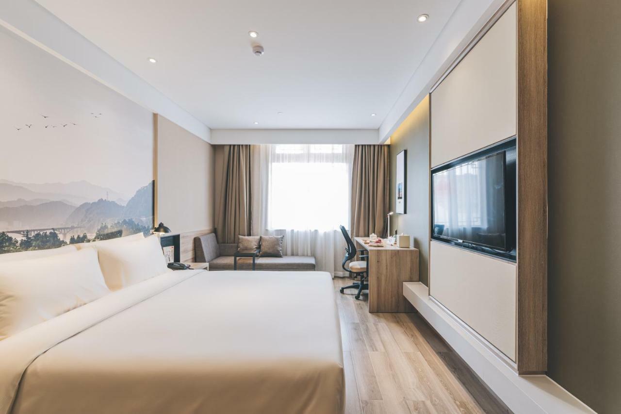 Atour Hotel Haining Leather City South Gate Kültér fotó