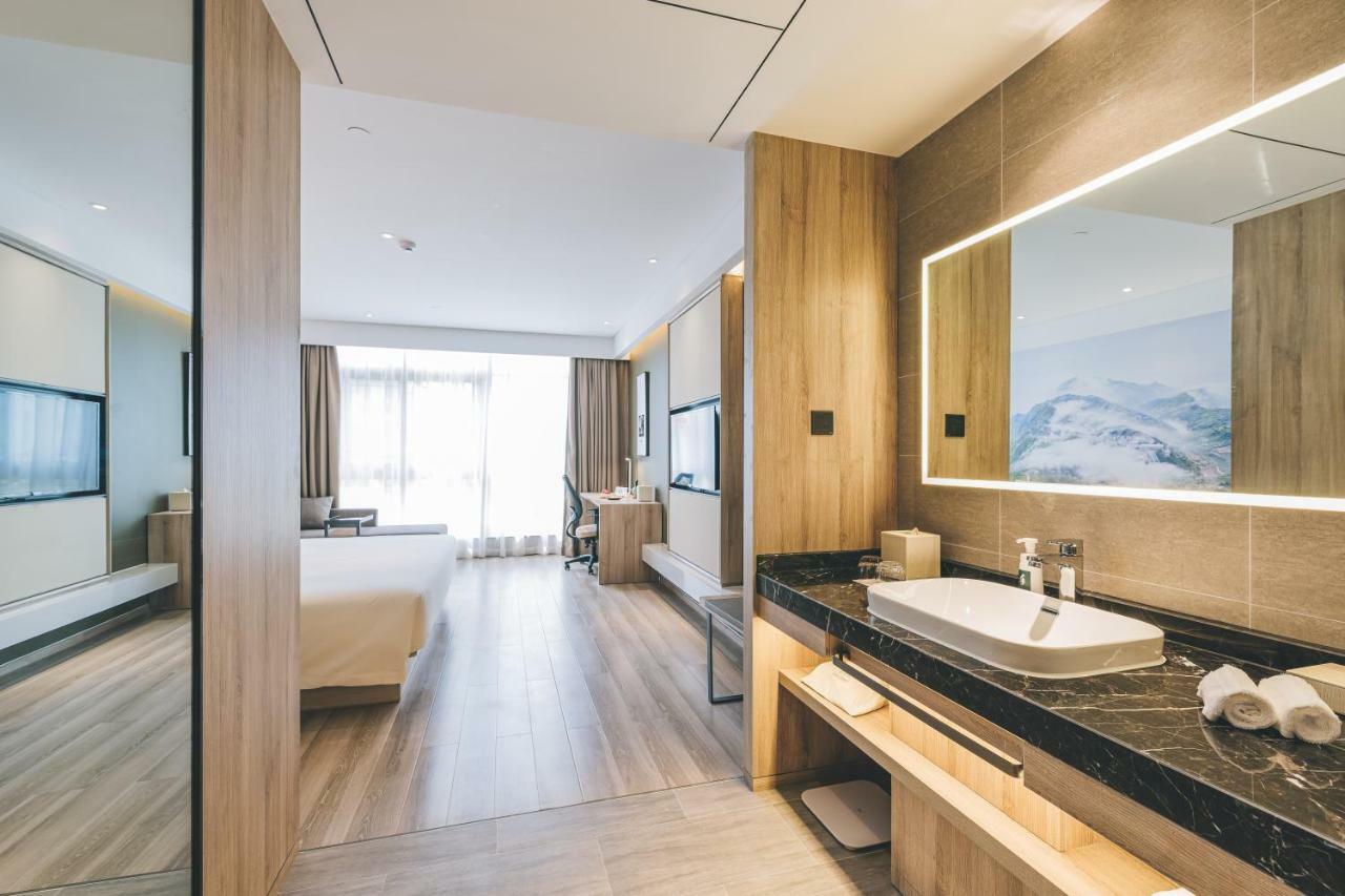 Atour Hotel Haining Leather City South Gate Kültér fotó